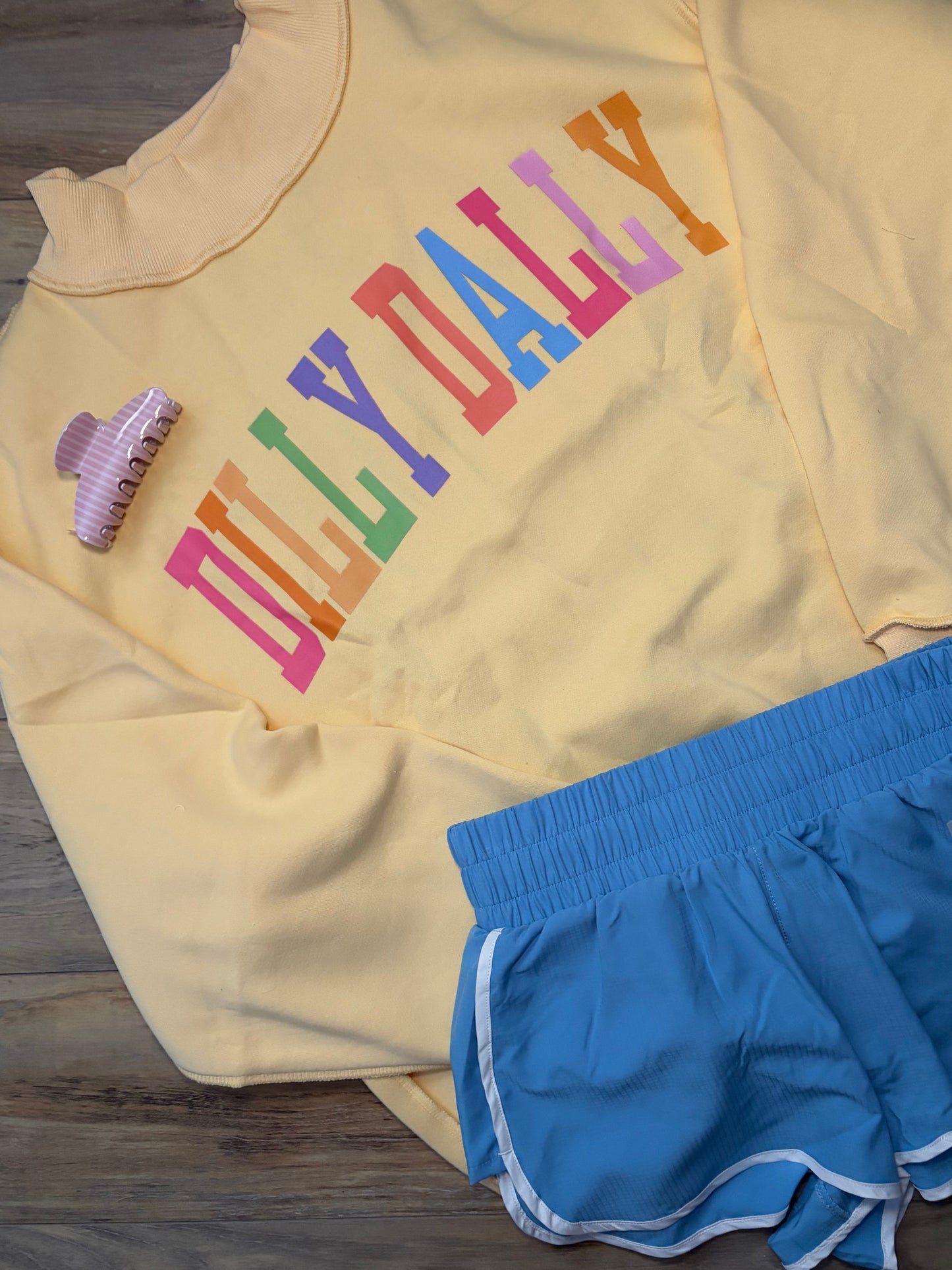Dilly Dally Mockneck