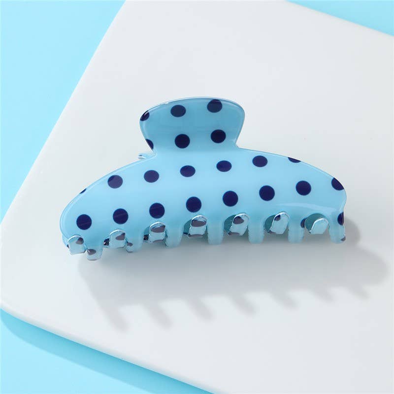 Retro Polka Dot Clip