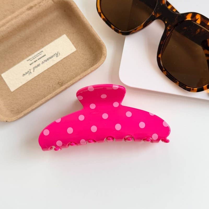 Retro Polka Dot Clip