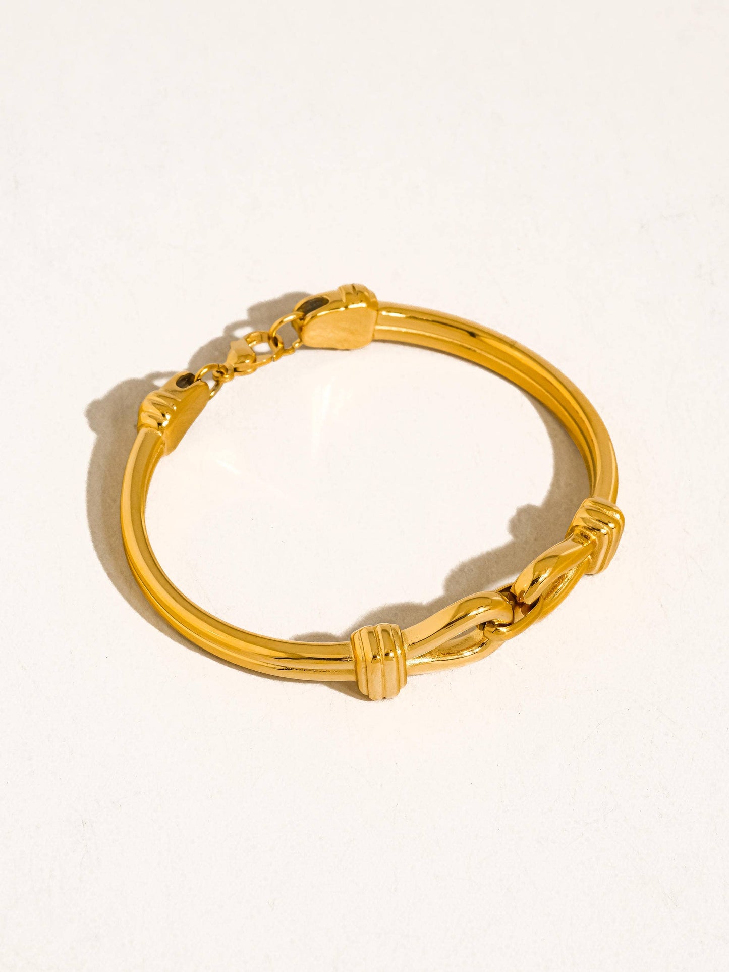 The Della Knot Link Bracelet