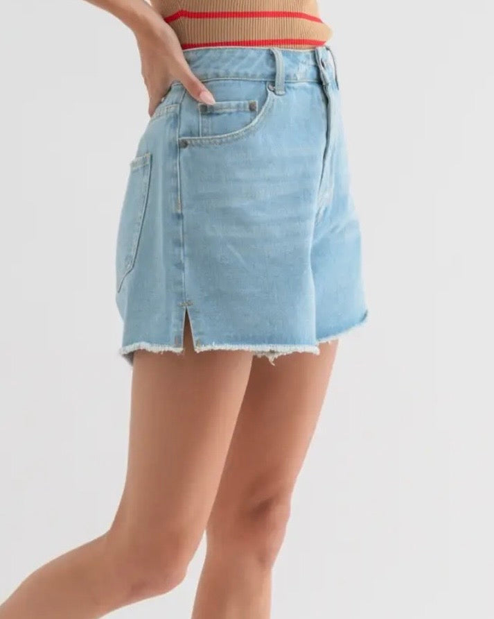 The Classic Short