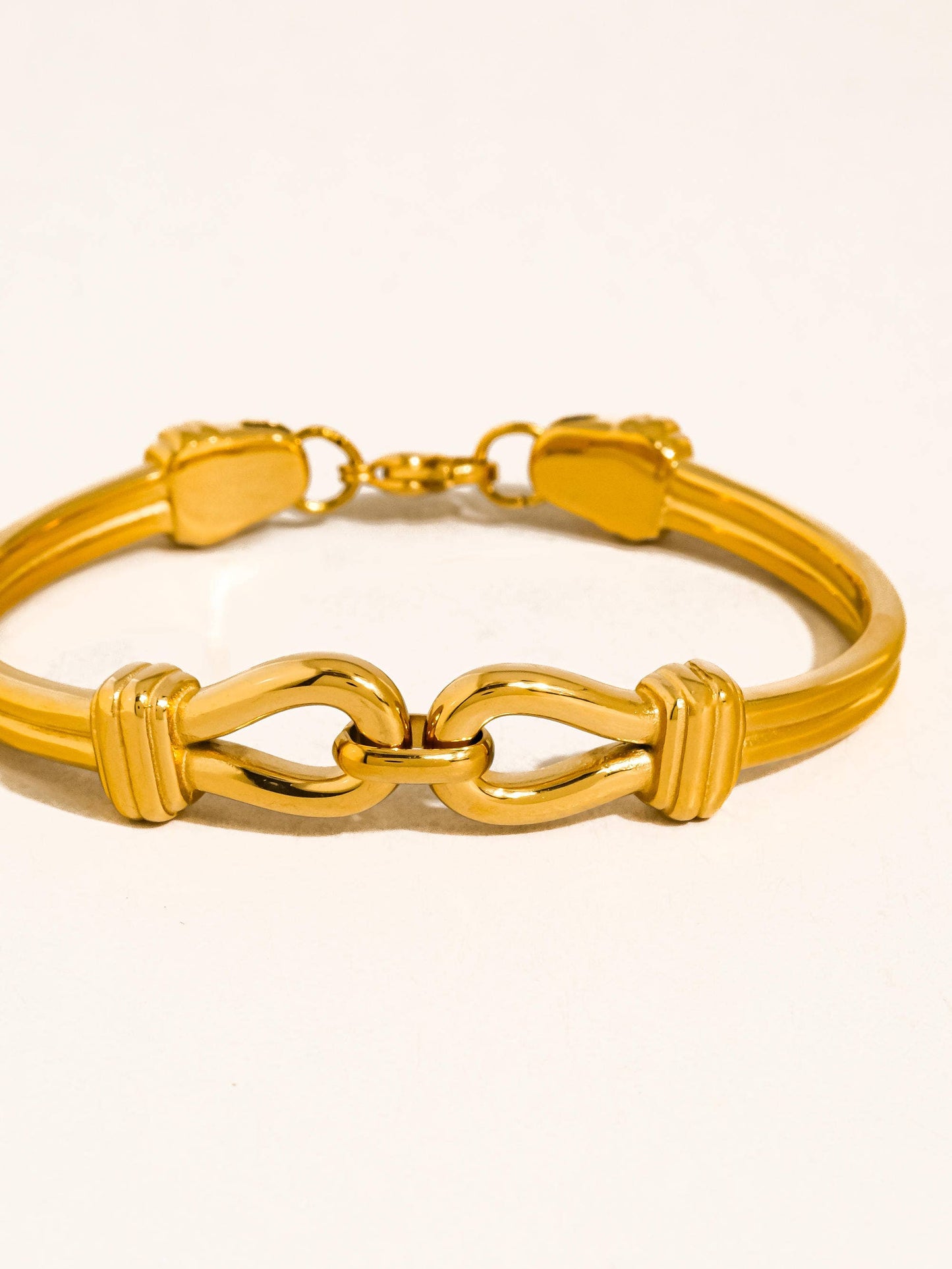 The Della Knot Link Bracelet