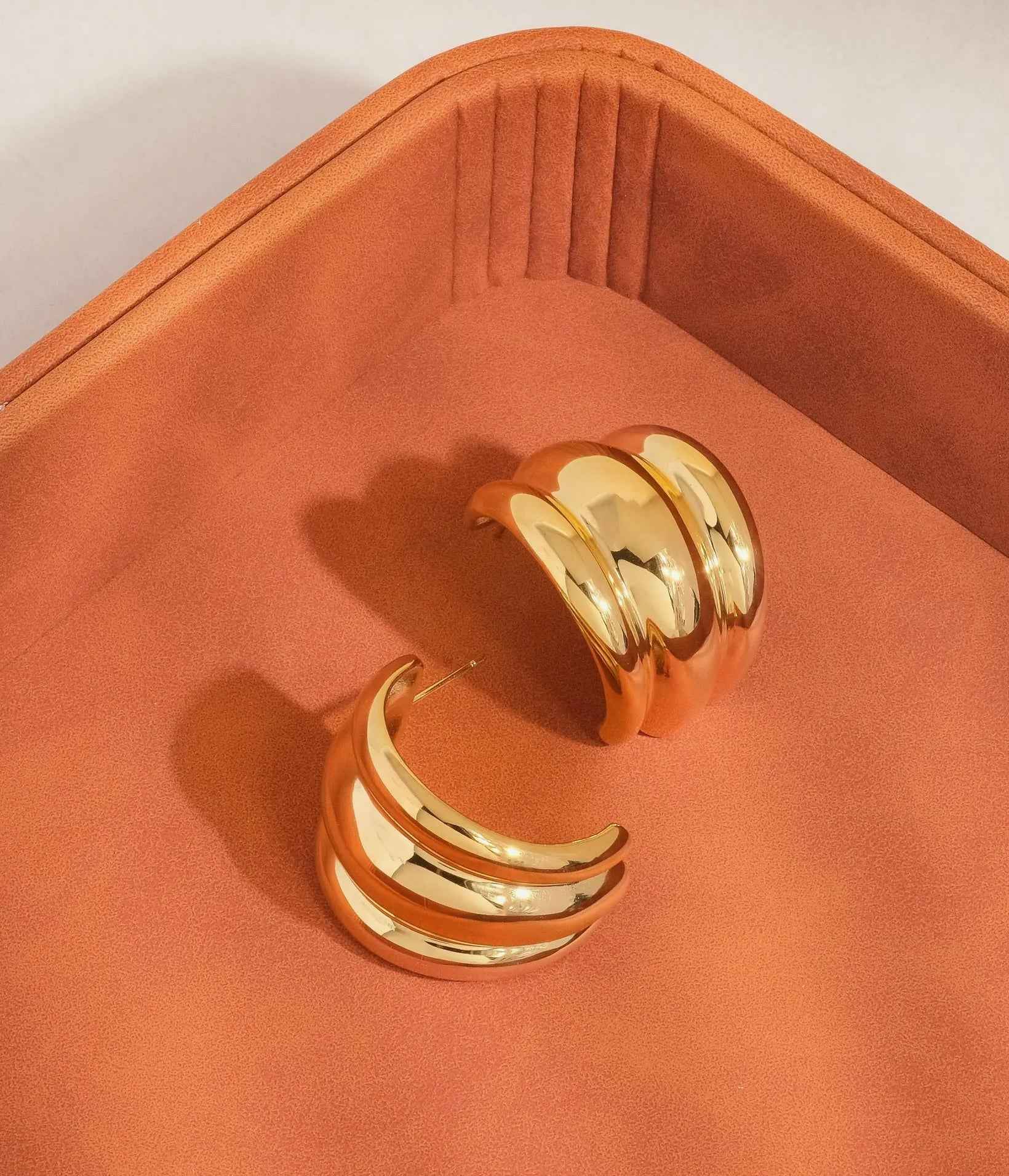 The Elodie Hoop