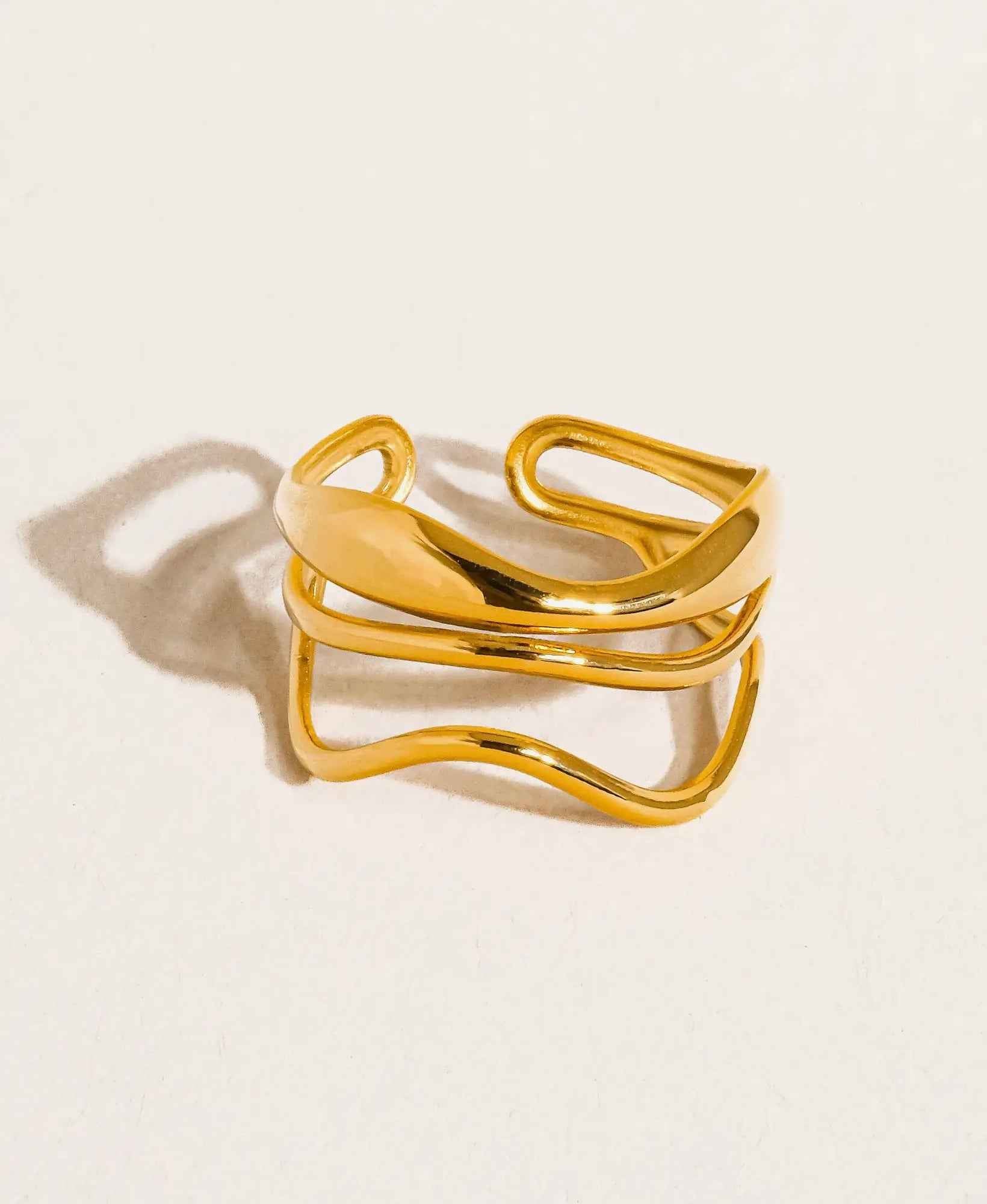 Ride the Wave Ring
