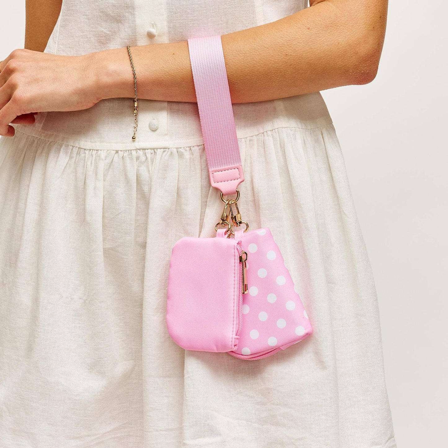Link & Carry - Polka Dot Wristlet