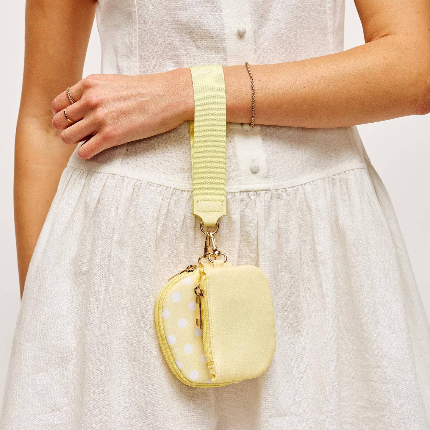 Link & Carry - Polka Dot Wristlet